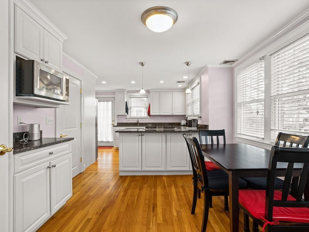 573 Webster Street Needham, MA 02494 - Photo 1 of 28 Gallery Image 1