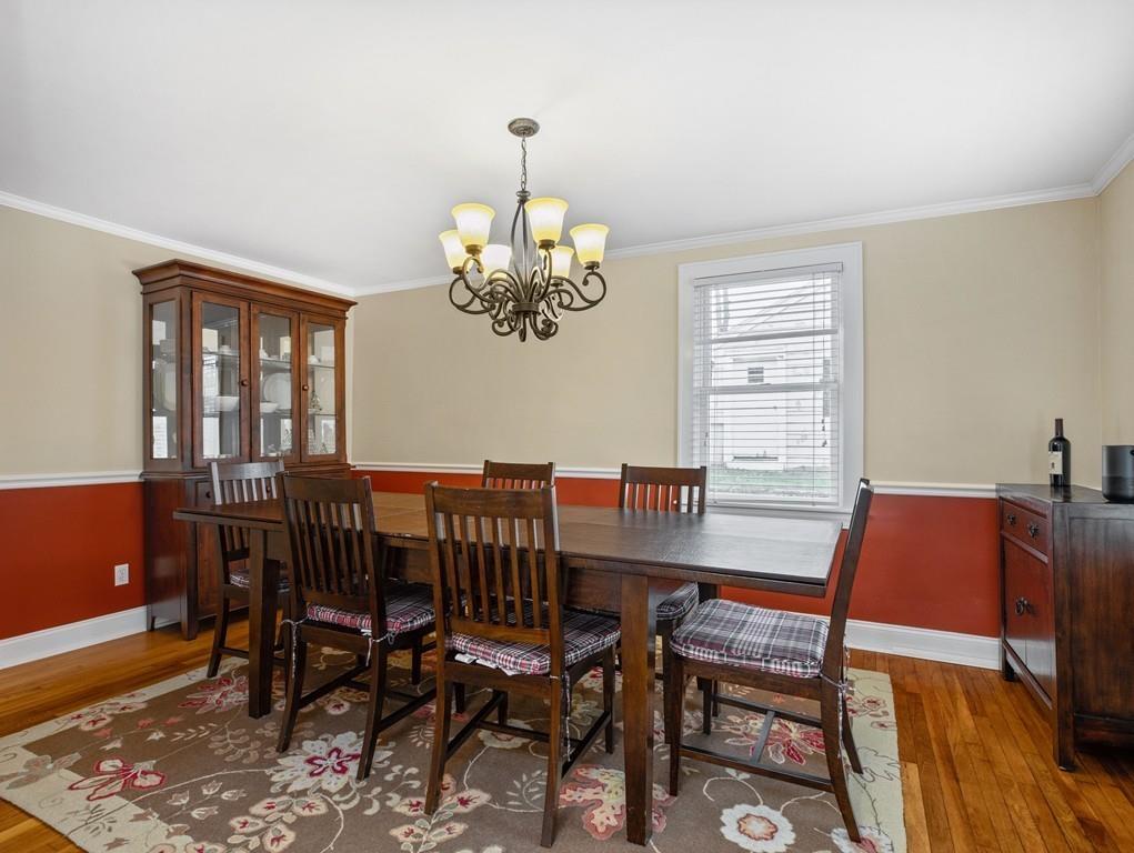 573 Webster Street Needham, MA 02494 - Photo 9 of 28 Gallery Image 9