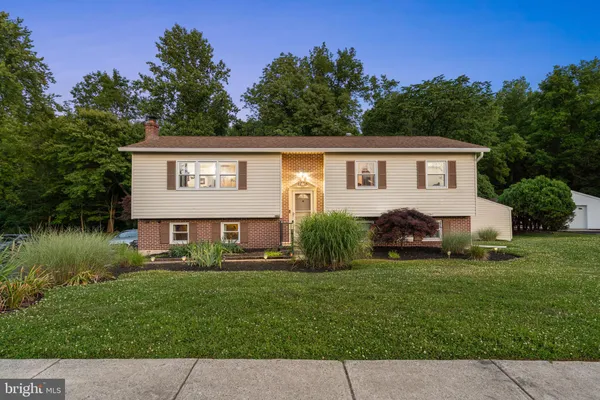 $400,000 | 1946 Bergdoll Avenue, Boothwyn, PA 19061