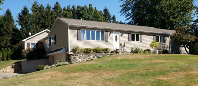 13 Beech Tree Road Brookfield, CT 06804 - Photo 1 of 1
