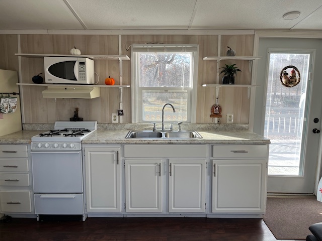 2795 East 28th Road Marseilles, IL 61341 - Photo 4 of 62