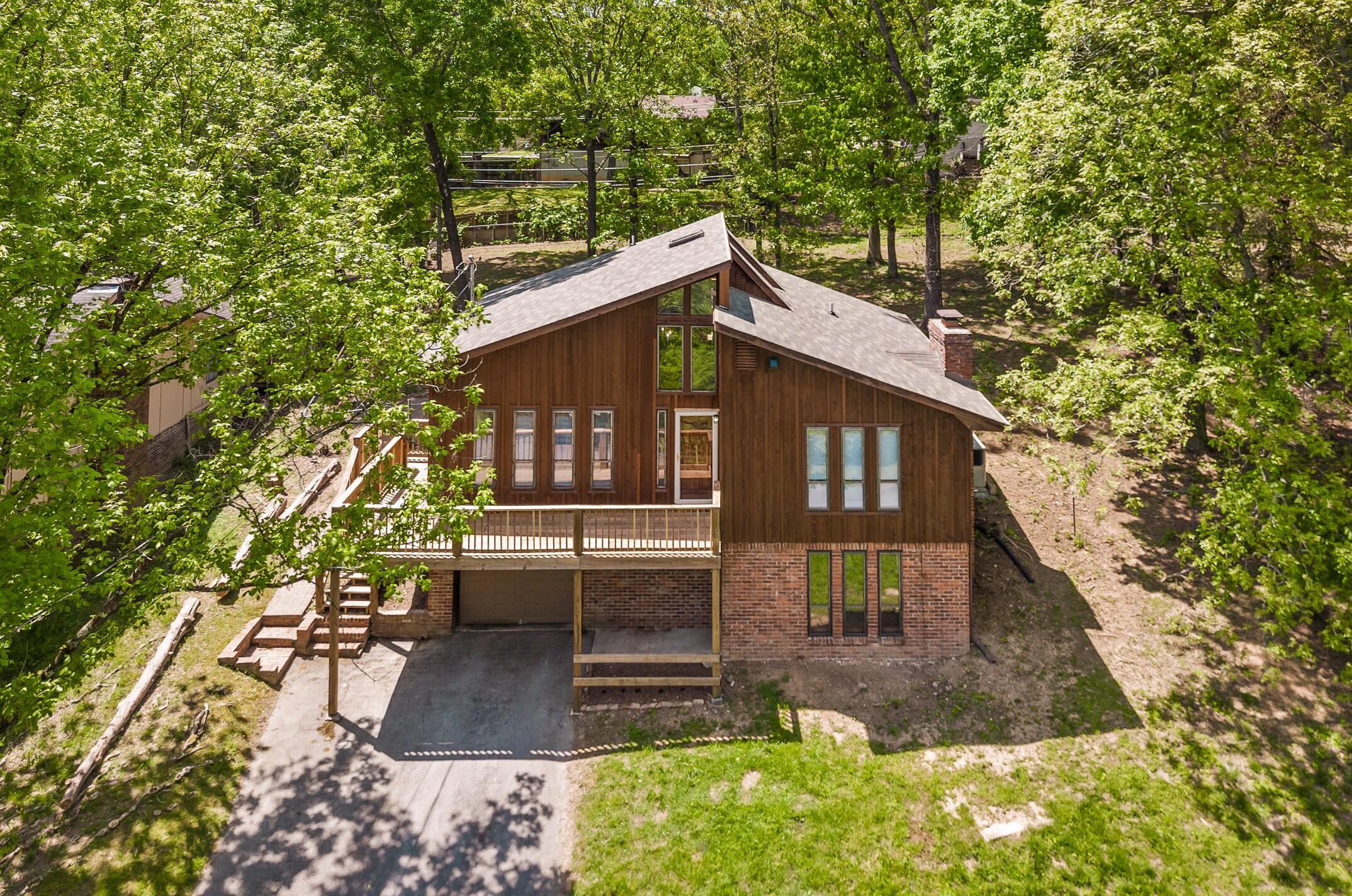 6307 Roscoe Lane Harrison, TN 37341 - Photo 2 of 25 20230421151434667756000000-o