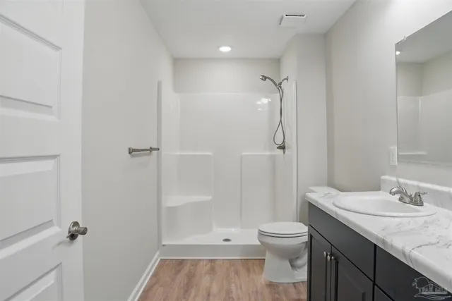 $229,000 | 1002 West Yonge Street, Pensacola, FL 32501