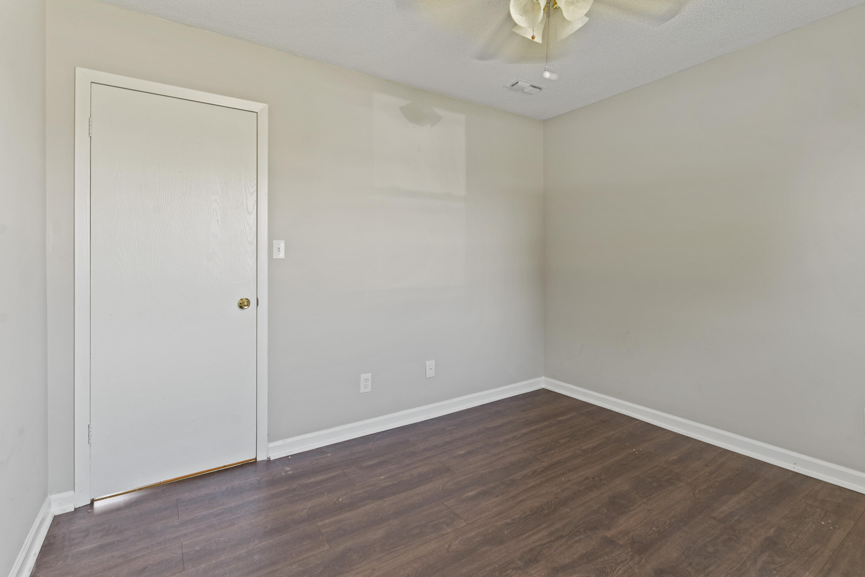 2424 Mims Road Hephzibah, GA 30815 - Photo 16 of 29 Guest Bedroom 1