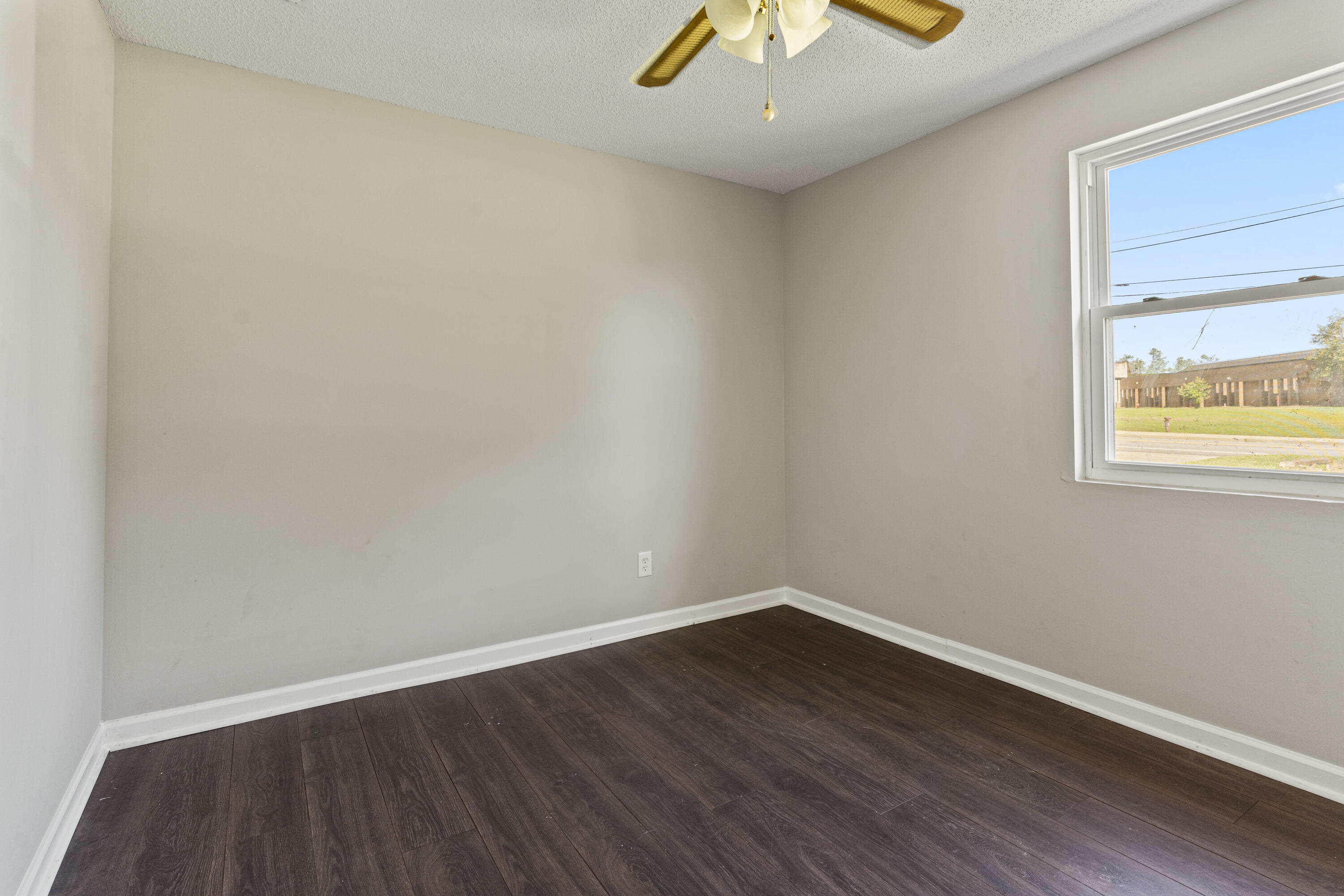 2424 Mims Road Hephzibah, GA 30815 - Photo 17 of 29 Guest Bedroom 1