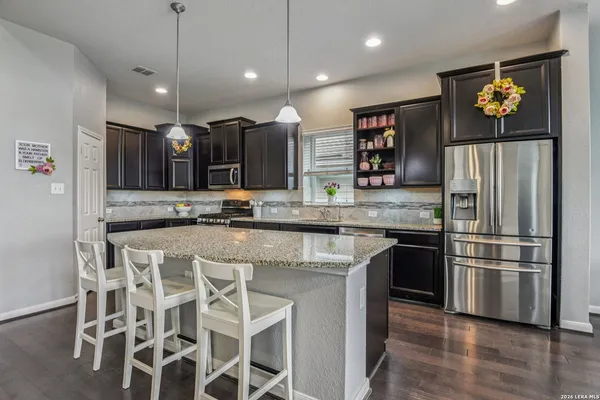 $465,000 | 8720 Stackstone, Schertz, TX 78154