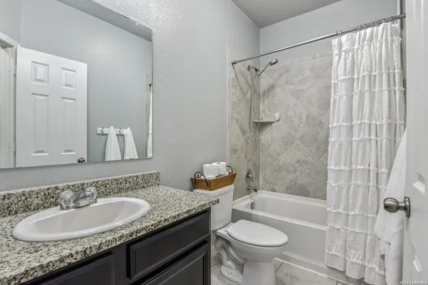 $465,000 | 8720 Stackstone, Schertz, TX 78154