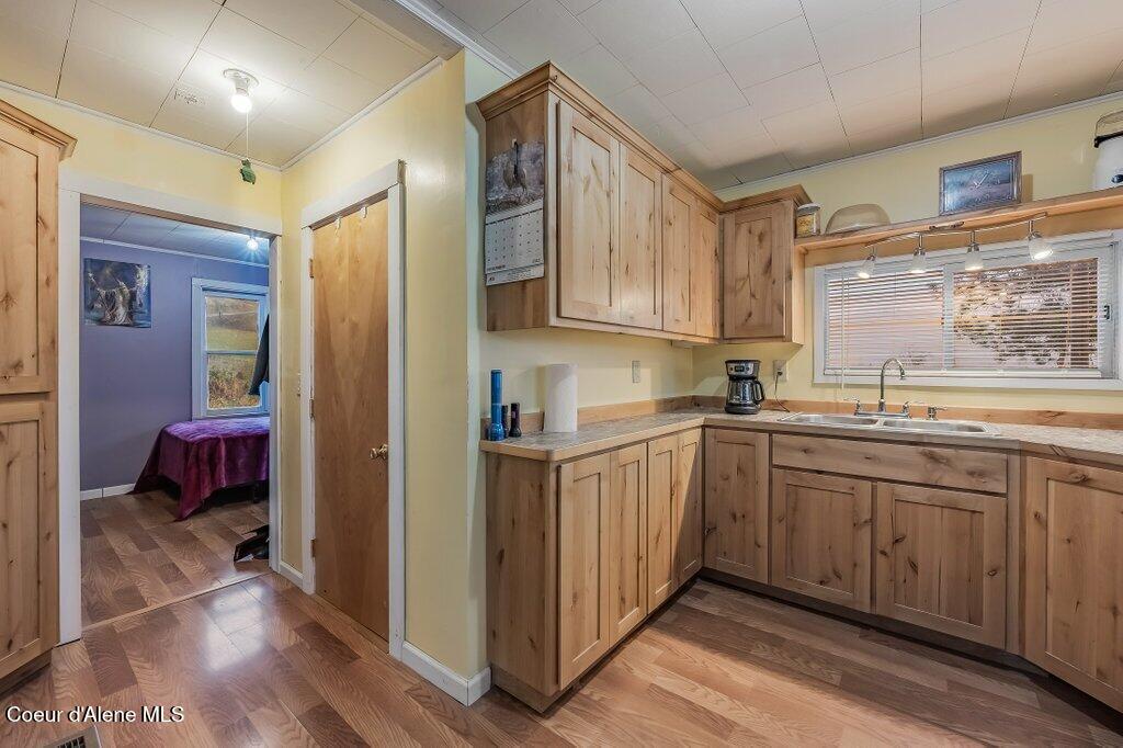 18387 South Old Lane Road Cataldo, ID 83810 - Photo 14 of 31 Kitchen