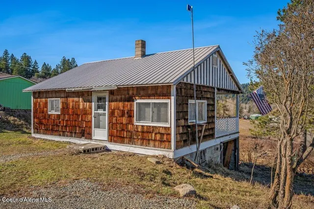 $249,999 | 18387 South Old Lane Road, Cataldo, ID 83810