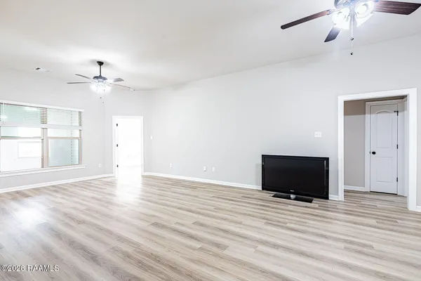 $2,000 | 202 Sparkling Meadows Lane, Lafayette, LA 70506