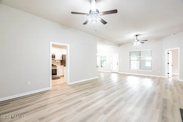 $2,000 | 202 Sparkling Meadows Lane, Lafayette, LA 70506