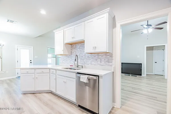 $2,000 | 202 Sparkling Meadows Lane, Lafayette, LA 70506