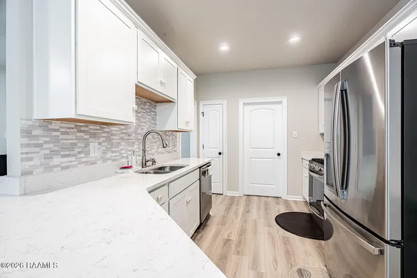 $2,000 | 202 Sparkling Meadows Lane, Lafayette, LA 70506