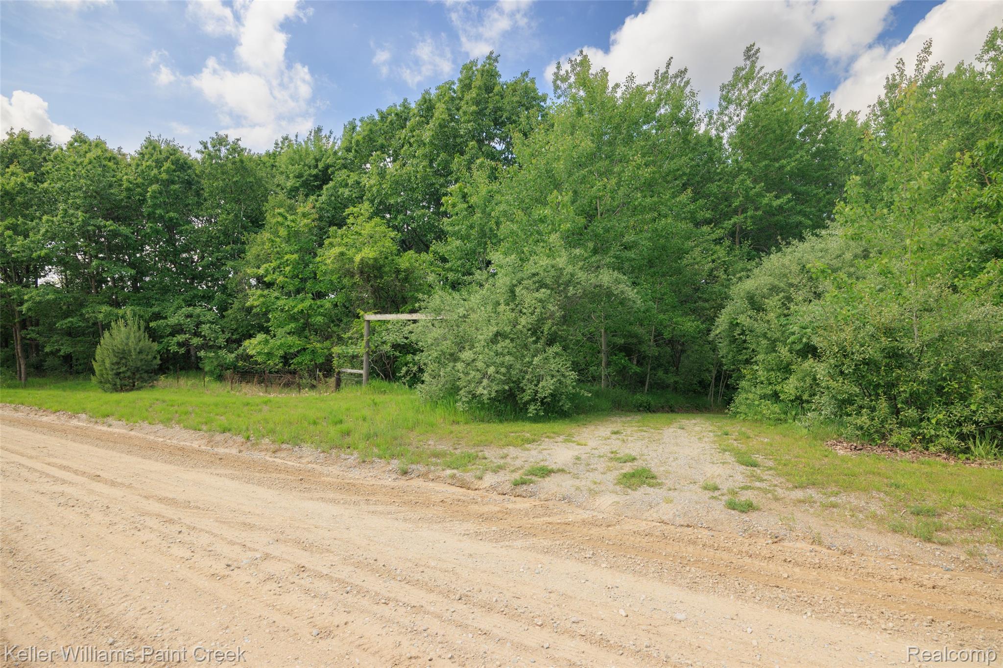 2457 West Harrington Road Croswell, MI 48422 - Photo 35 of 42 2457 W Harrington 07.jpg