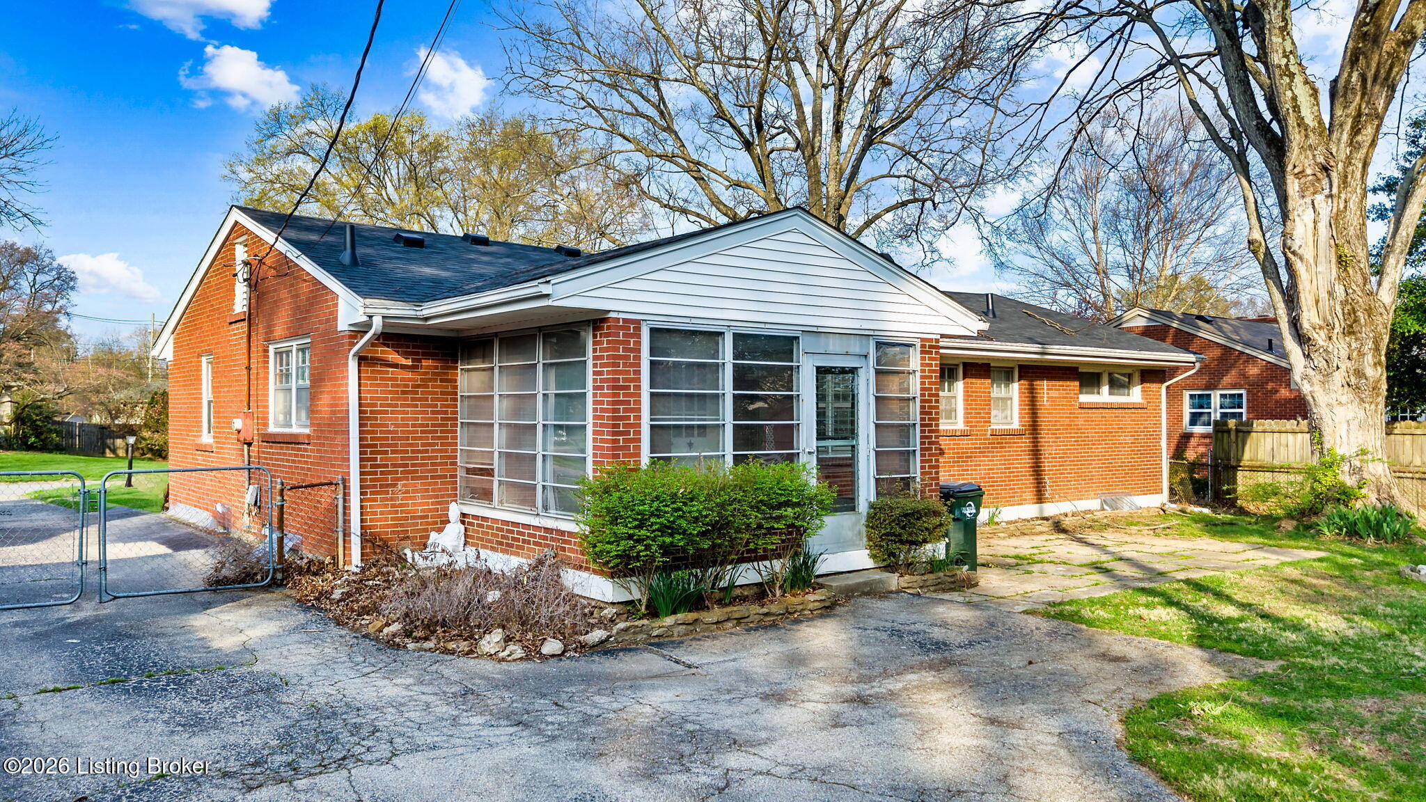4304 Statton Road Louisville, KY 40220 - Photo 40 of 43 6-web-or-mls-DJI_20260330091732_0609_D-E
