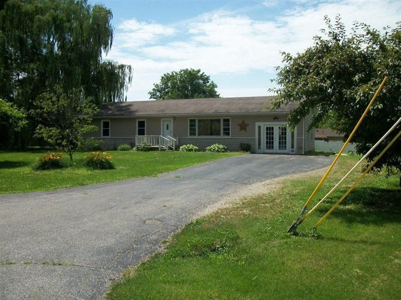 203 Bentley Road Vincennes, IN 47591 - Photo 1 of 1 Gallery Image 1