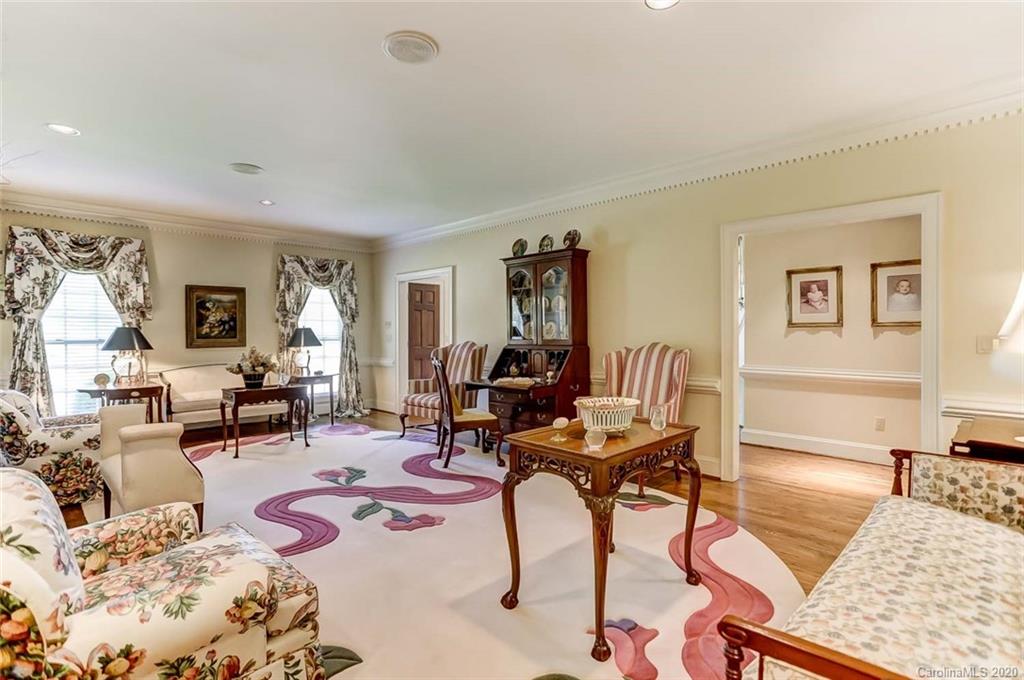 3685 Woodstream Road York, SC 29745 - Photo 5 of 26 Gallery Image 5