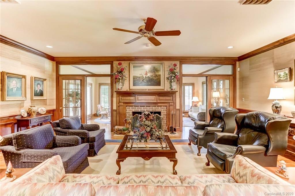 3685 Woodstream Road York, SC 29745 - Photo 7 of 26 Gallery Image 7