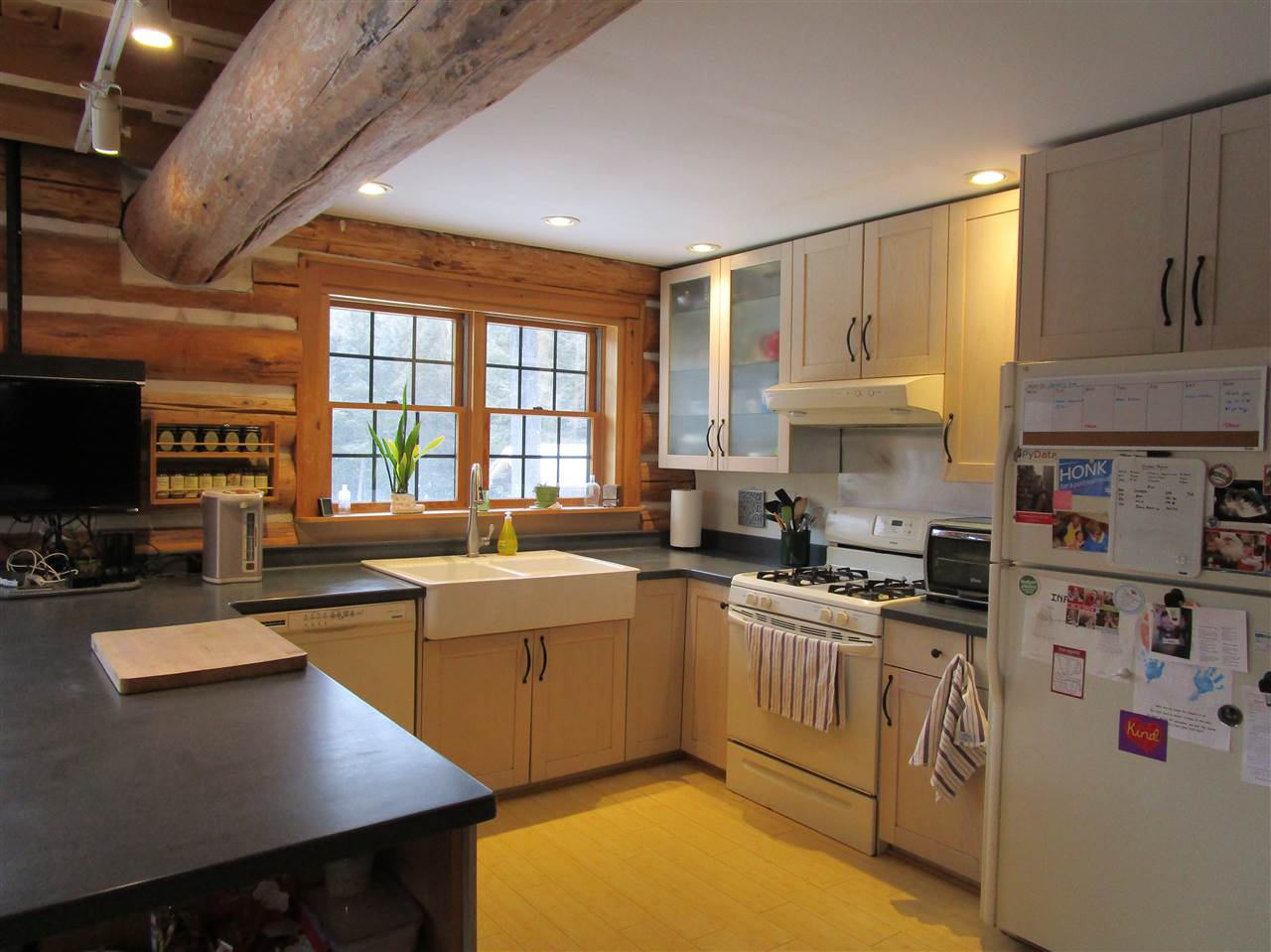 97 Alger Brook Road Strafford, VT 05070 - Photo 8 of 31 Gallery Image 8