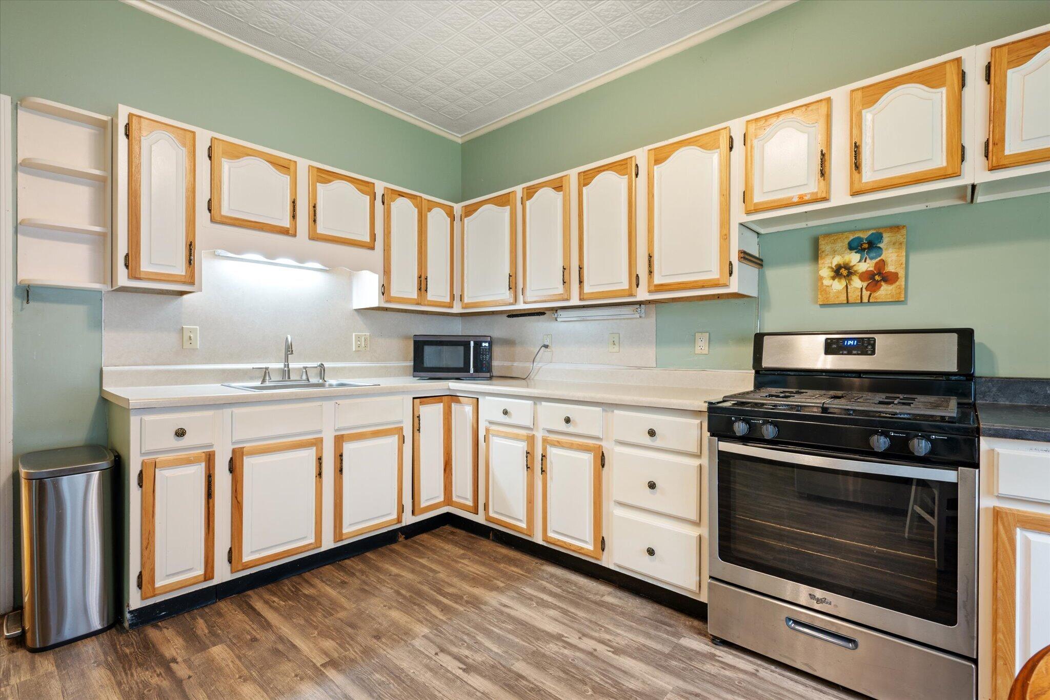 340 State Street Bangor, ME 04401 - Photo 26 of 71 30-Kitchen