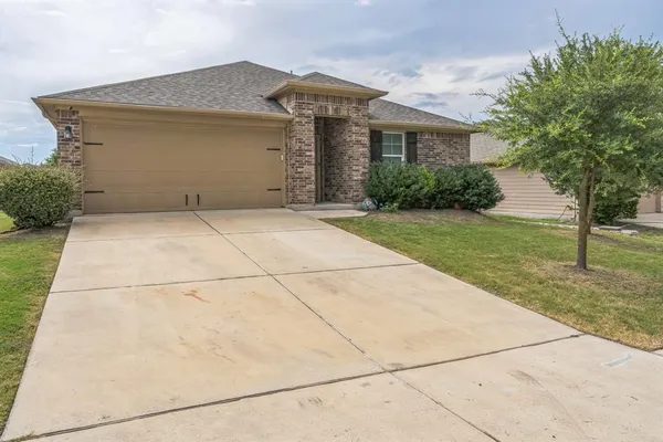 $1,850 | 108 Leona River Trail, Hutto, TX 78634