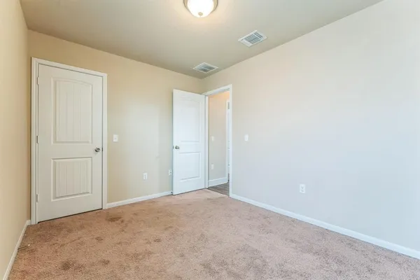 $1,850 | 108 Leona River Trail, Hutto, TX 78634