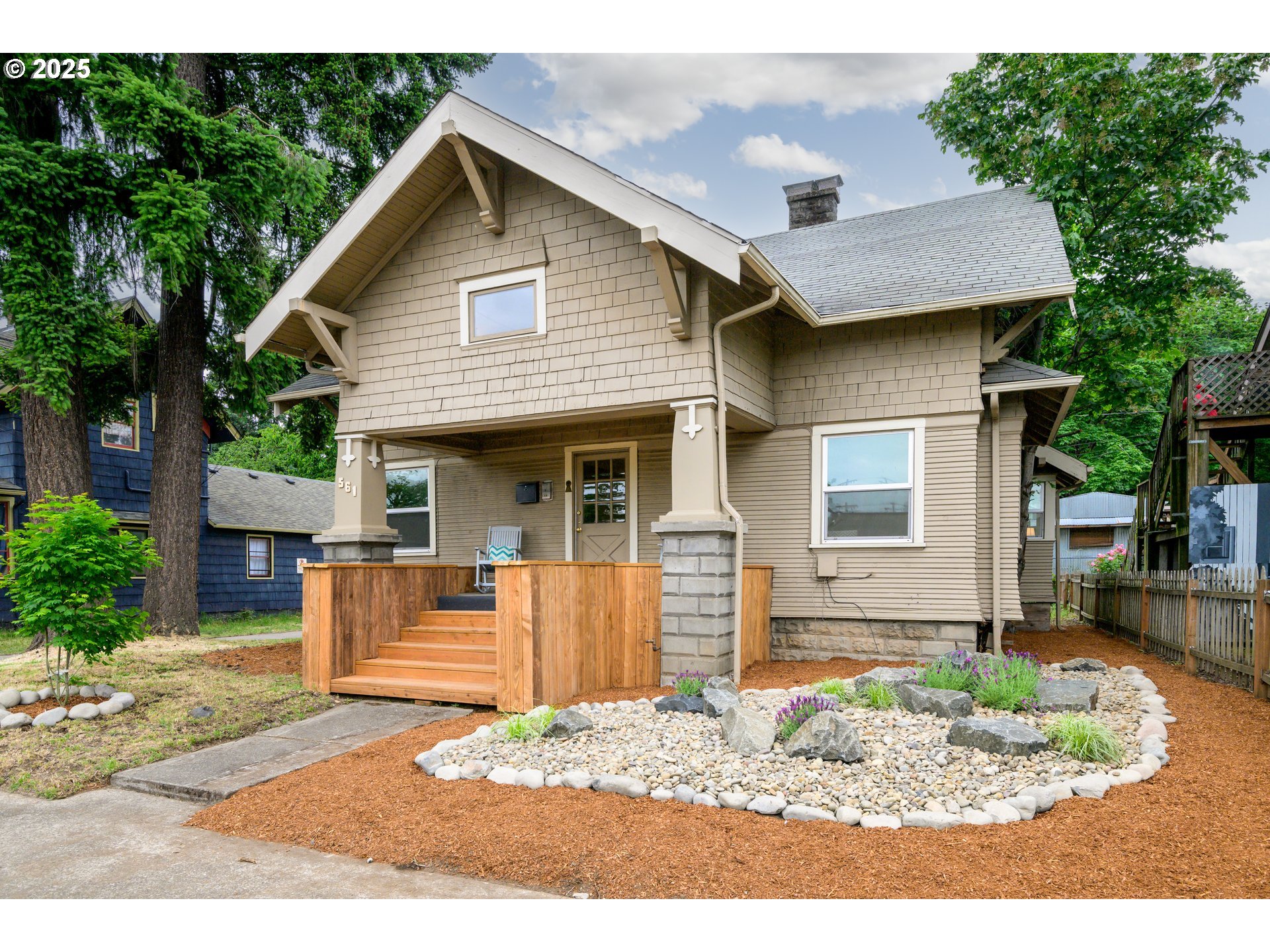 561 Madison Street Eugene, OR 97402 - Photo 1 of 31