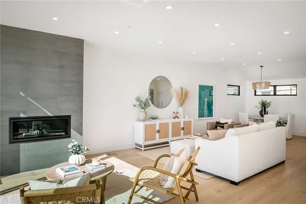 $5,550,000 | 89 Bayview Drive, Manhattan Beach, CA 90266