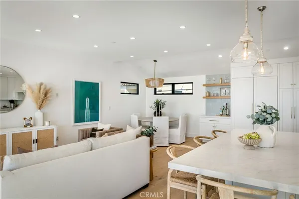 $5,550,000 | 89 Bayview Drive, Manhattan Beach, CA 90266