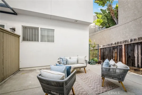 $5,550,000 | 89 Bayview Drive, Manhattan Beach, CA 90266