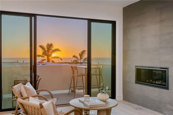 $5,550,000 | 89 Bayview Drive, Manhattan Beach, CA 90266