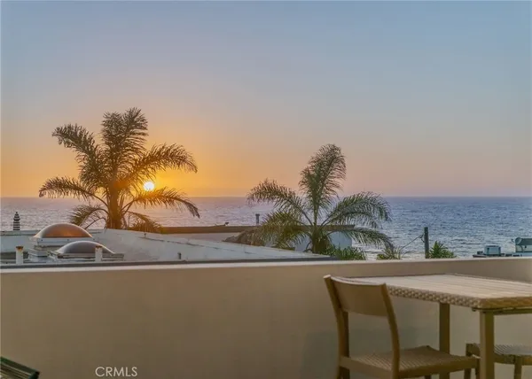 $5,550,000 | 89 Bayview Drive, Manhattan Beach, CA 90266