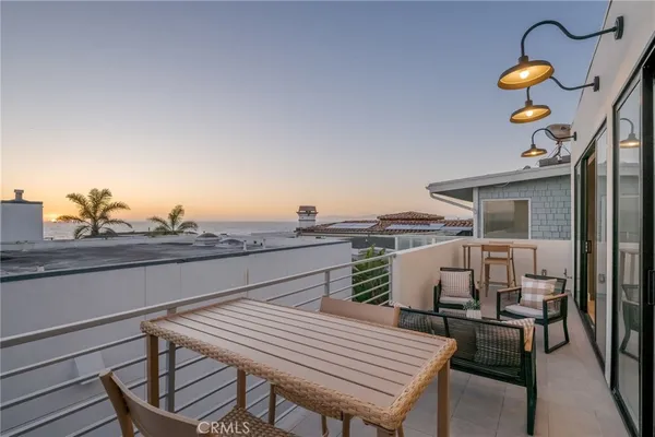 $5,550,000 | 89 Bayview Drive, Manhattan Beach, CA 90266