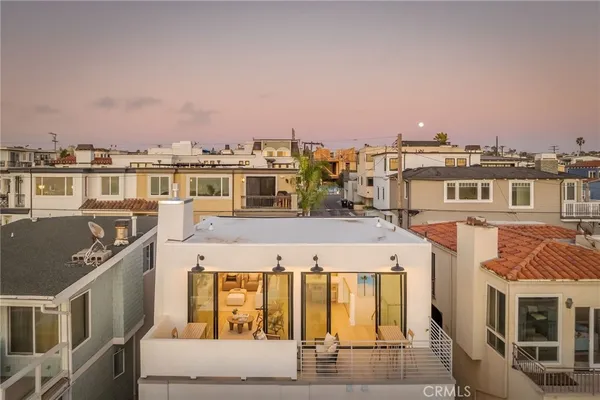 $5,550,000 | 89 Bayview Drive, Manhattan Beach, CA 90266