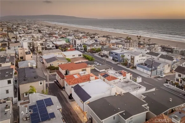 $5,550,000 | 89 Bayview Drive, Manhattan Beach, CA 90266