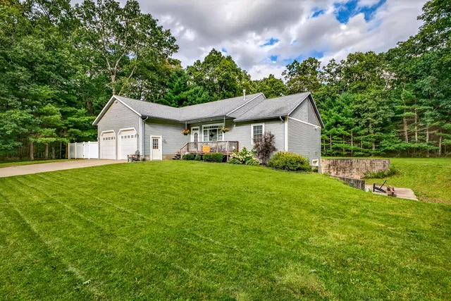 $380,000 | 6472 Beverlyway Drive, Twin Lake, MI 49457