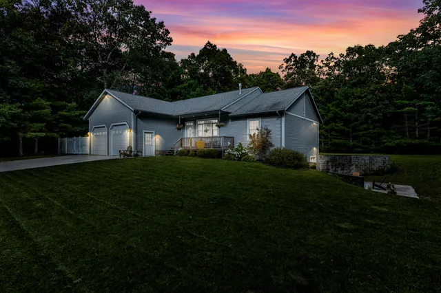 $380,000 | 6472 Beverlyway Drive, Twin Lake, MI 49457