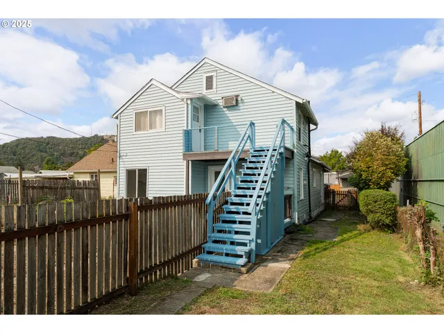 $247,900 | 643 Southeast Parrott Street, Roseburg, OR 97470