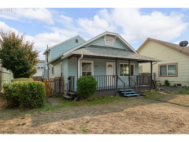 $247,900 | 643 Southeast Parrott Street, Roseburg, OR 97470