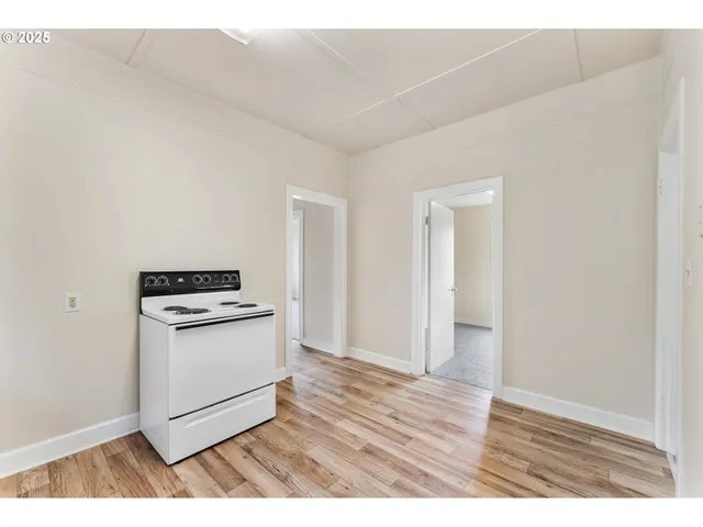 $247,900 | 643 Southeast Parrott Street, Roseburg, OR 97470