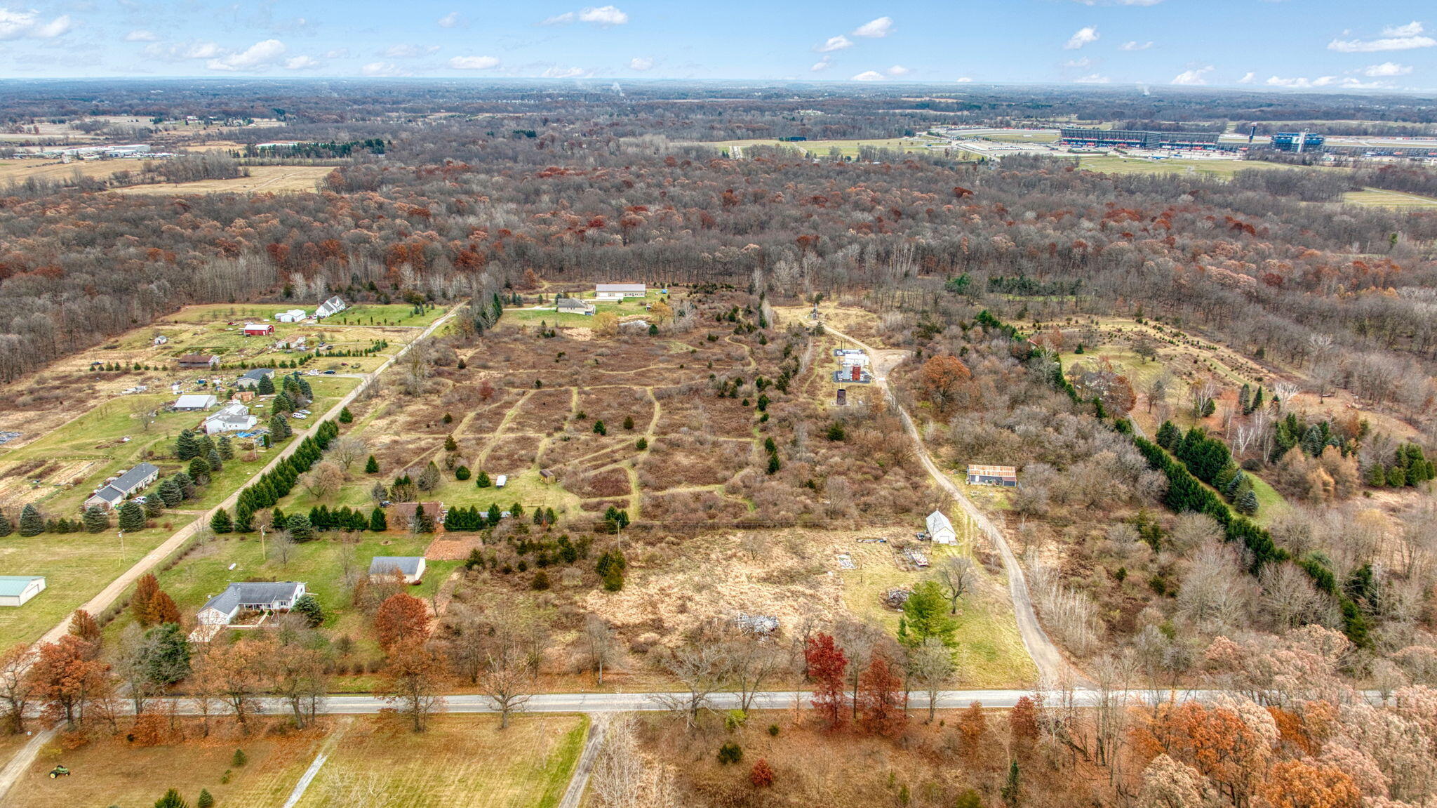 12695 Dearmyer Road Brooklyn, MI 49230 - Photo 2 of 29 2-web-or-mls-DJI_0335_HDR