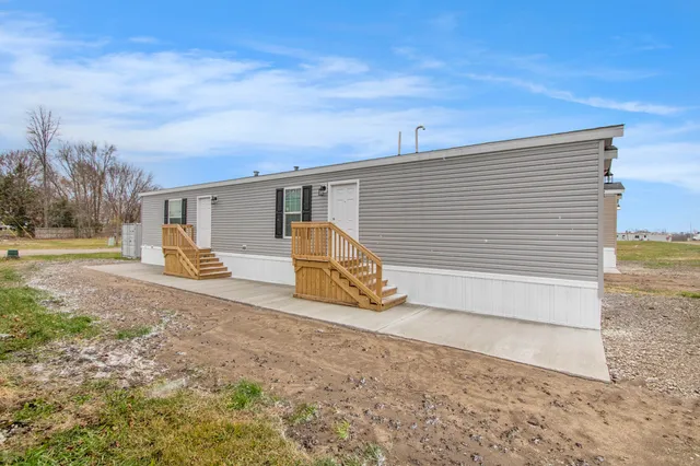 $86,900 | 59733 Decatur Road, Unit 33, Cassopolis, MI 49031