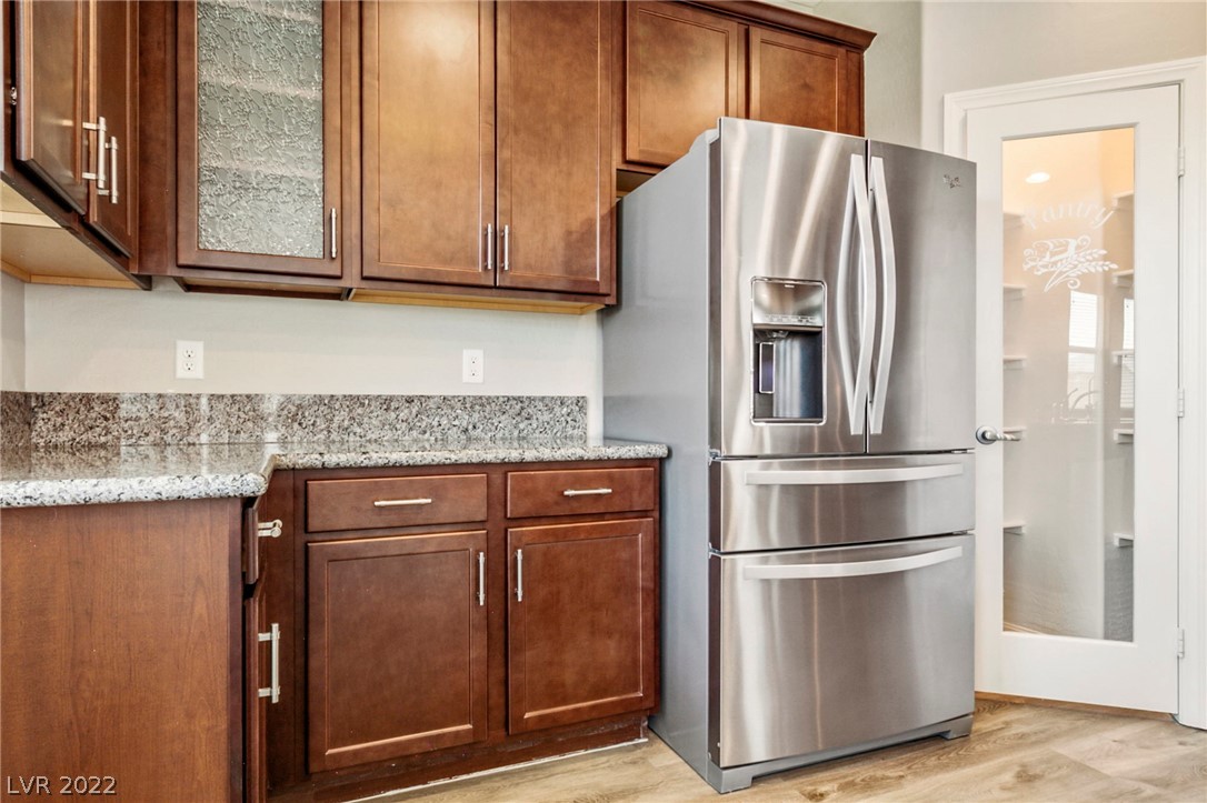 5710 Colbert Street North Las Vegas, NV 89081 - Photo 8 of 34