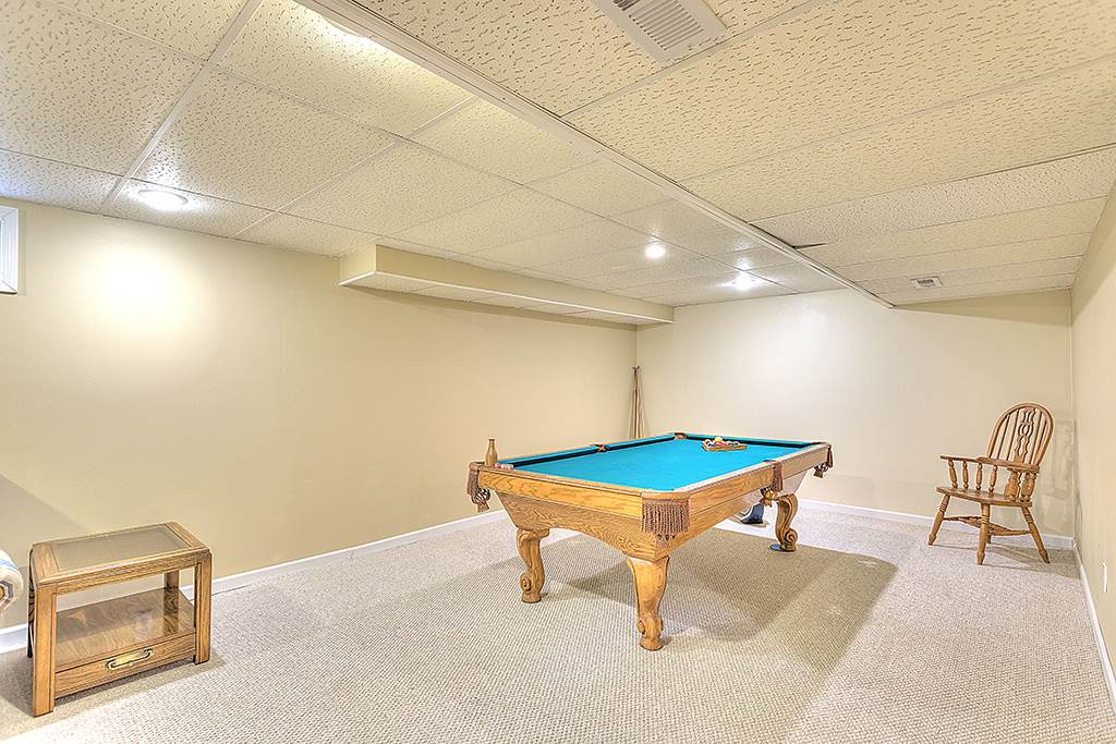 12437 North Gate Road Roscoe, IL 61073 - Photo 9 of 11 Gallery Image 9
