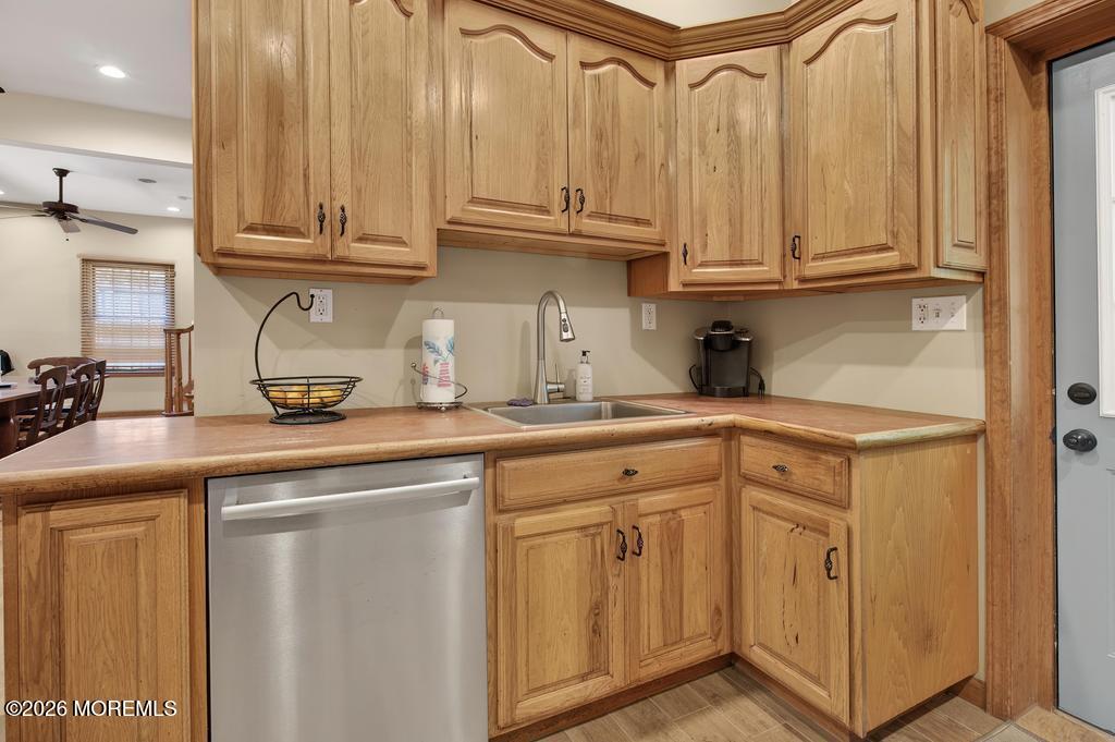 322 Kent Road Howell, NJ 07731 - Photo 24 of 53 Kitchen