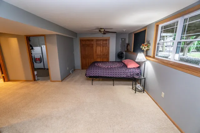 $489,000 | 231 Nordic Lane, Slinger, WI 53086