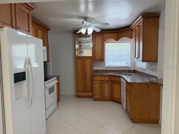 $1,895 | 208 Wilshire Drive, Casselberry, FL 32707