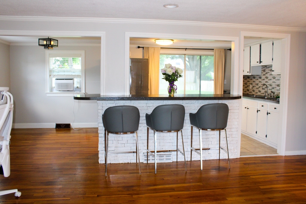 23 Roberta Road Blackstone, MA 01504 - Photo 9 of 18