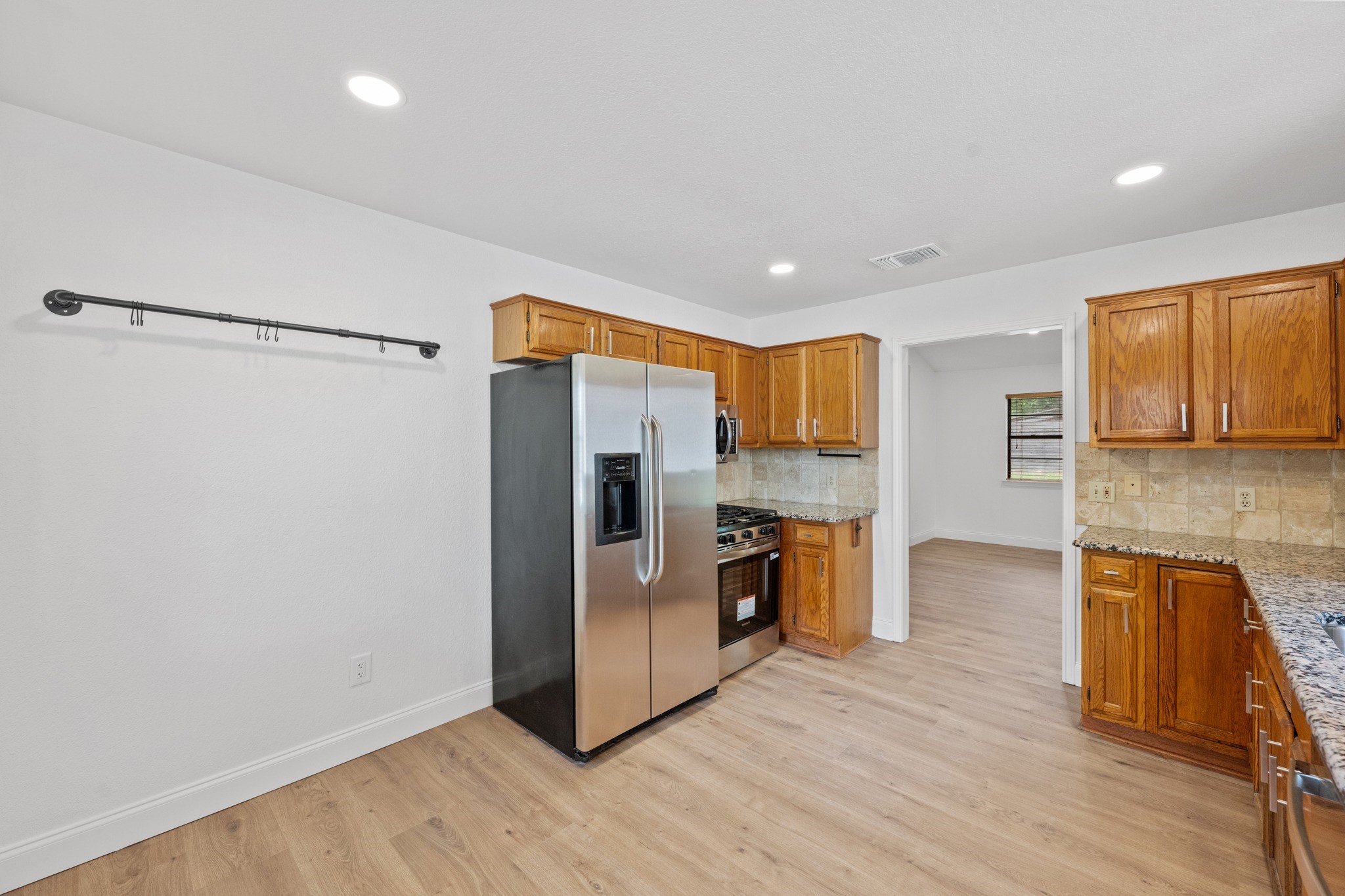 7210 Smokey Hill Road Austin, TX 78736 - Photo 14 of 30