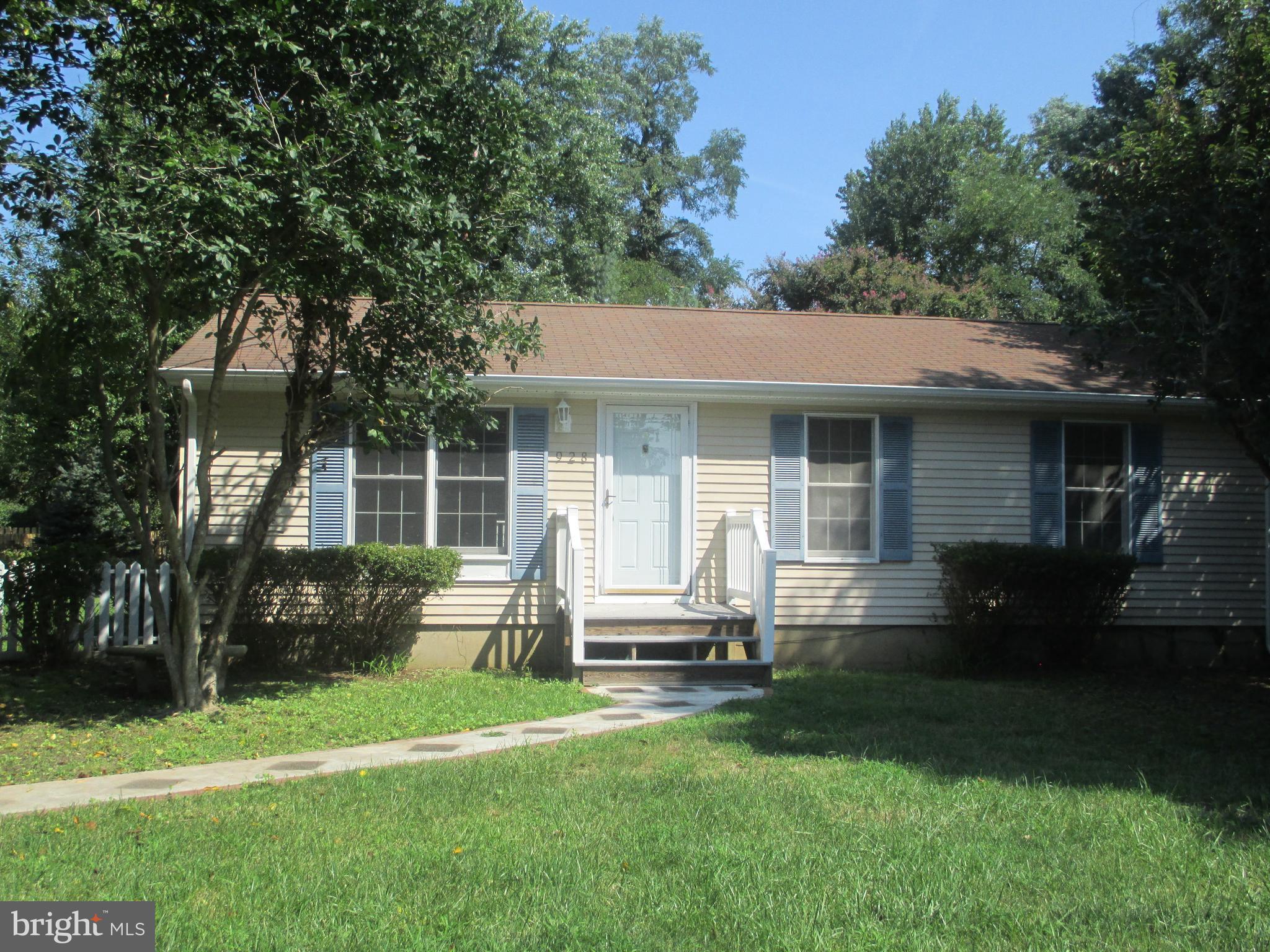 928 Crystal Rock Road Lusby, MD 20657 - Photo 1 of 20 Exterior (Front)